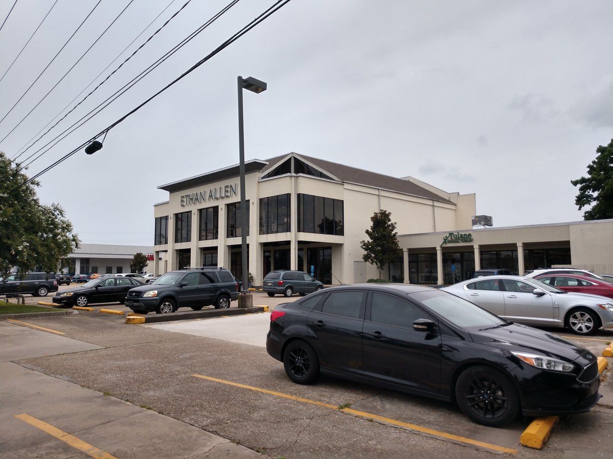 3750 Veterans Memorial Blvd, Metairie, LA 70002